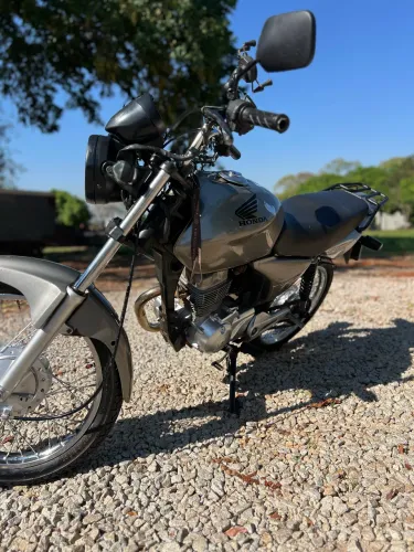VENDO HONDA 150 LEILAO