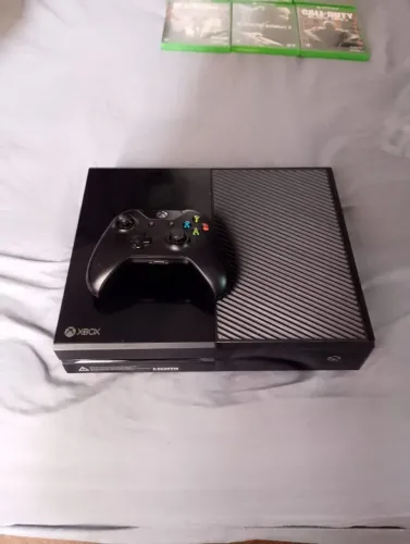 Xbox one fat com 6 jogos