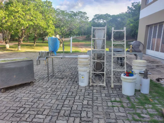 FÁBRICA COMOLETA DE CAJUÍNA