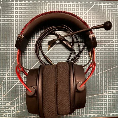 Fone HyperX Cloud Alpha