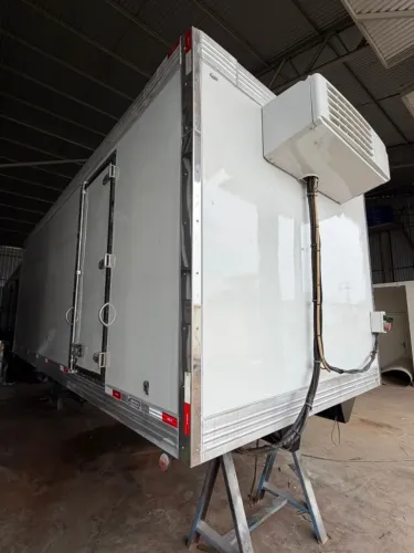 furgao frigorifico ibipora caminhão toco 6,50m 12 paletes