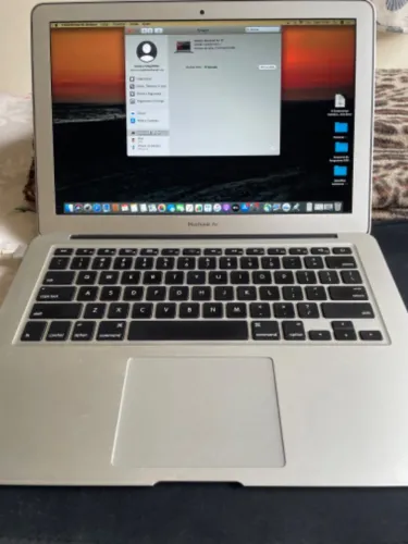 Vendo MacBook Air 13 MQD32BZ/A