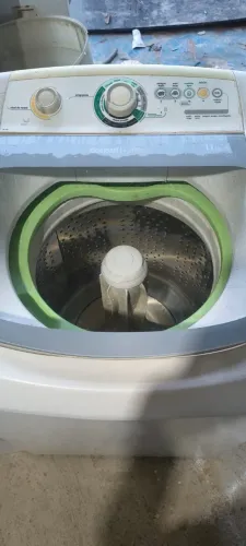 Vendo maquina de lavar roupa 