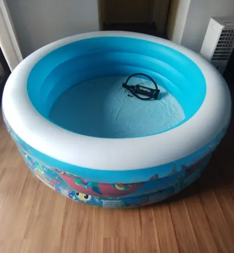 Piscina infantil inflável redonda ótimo estado 420l