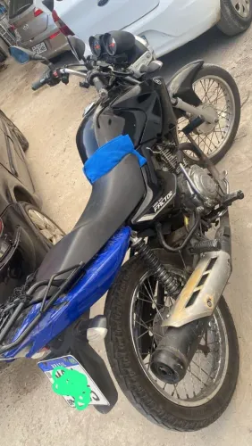 moto factor em boa estado pronta para transferência 