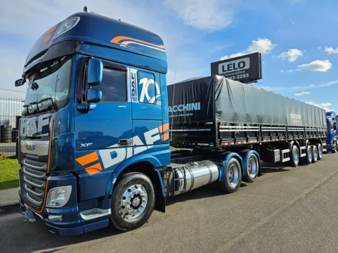 DAF XF 480 6x2 Ano 2022 Super Space Cab + 4 Eixo Graneleiro Facchini 14 mts com pneus