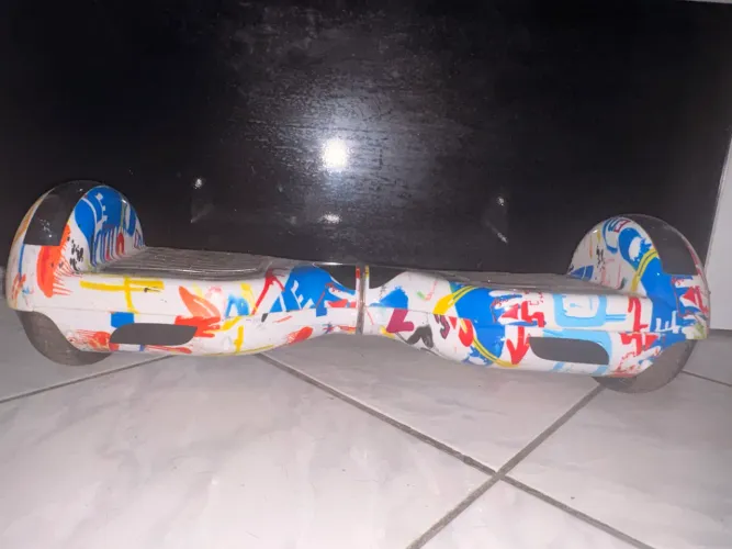 Hoverboard Skate Elétrico Com Led E Bluetooth