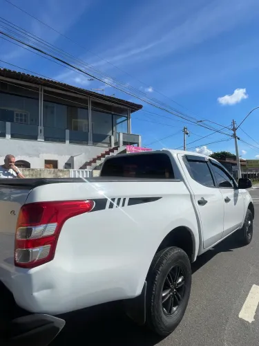 Mitsubishi L200 Triton Sport GLX 2.4 CD Diesel Mec. 2019