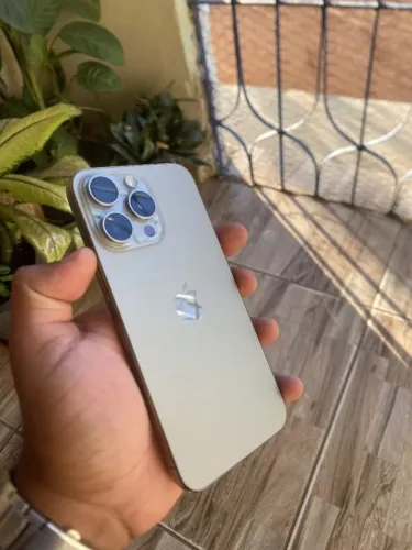 Iphone 15 pro max 256GB TODO ORIGINAL SEM MARCAS DE USO !