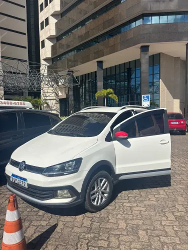 Volkswagen Crossfox I Motion 1.6 T. Flex 16V 5P 2015