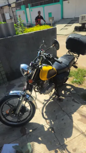 Suzuki Intruder 125 pra vender rápido