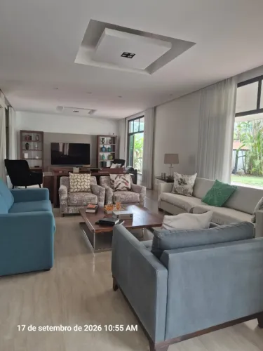 Casa de Alto Padrão no Condomínio Itapuranga - 4 Suítes, Piscina e Gerador 100%