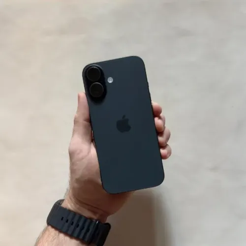 iPhone 16 Plus 128GB (Impecável)