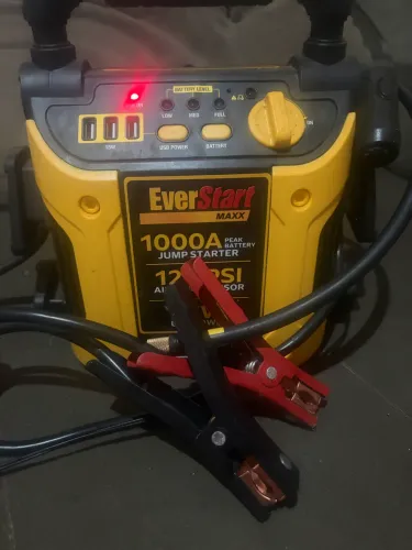 EverStart Maxx 1000A