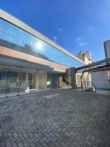 IMÓVEL COMERCIAL PARA LOCAÇÃO ? LOCALIZAÇÃO CENTRAL