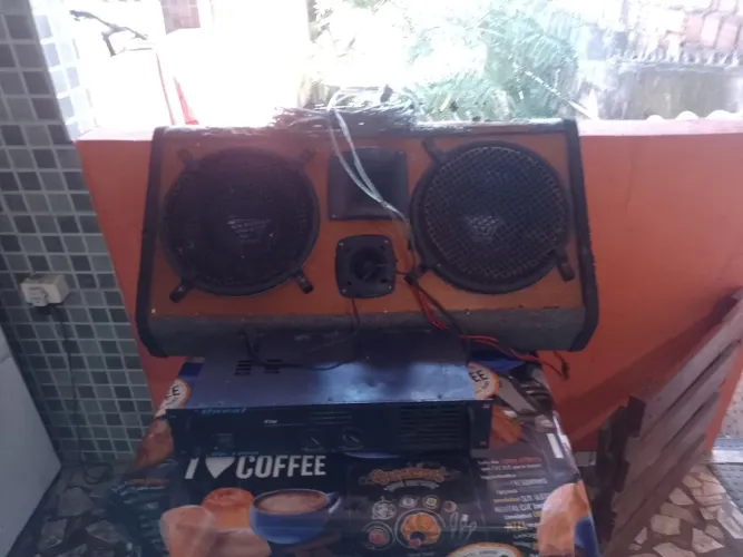 Caixa de som 1.100 watts automotiva e residencial - aceito cartão
