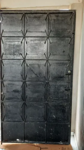 Portão de Ferro Reforçado (Ä VISTA)