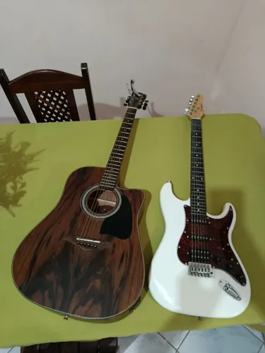 Violão Hofma + Guitarra Giannini