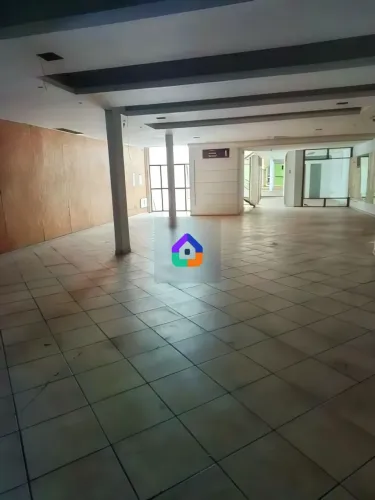 Prédio Inteiro em Riachuelo - 1500 m²