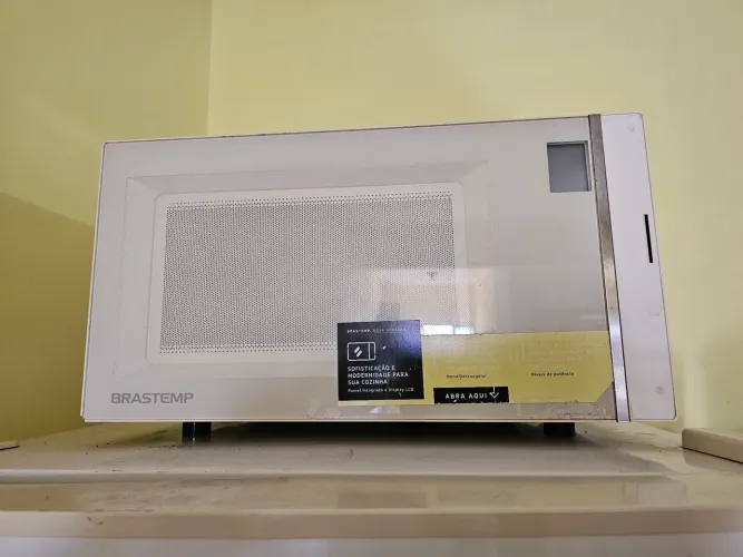 Micro-ondas brastemp (retirada de peças)