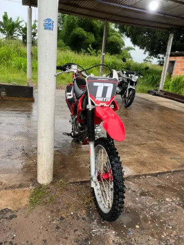VENDO CRF 230 PREPARADA