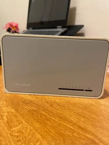 Switch hub de mesa 8 portas 10/100 Tp-link