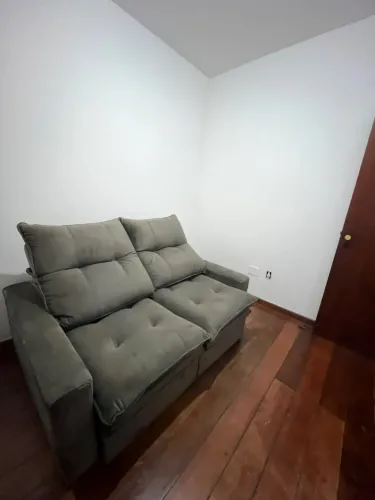 SOFÁ SUDE CINZA NOVO