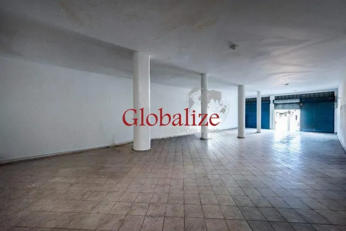Loja comercial para aluguel com 202 m² na Vila Mathias, Santos por R$ 5.500,00 + encargos