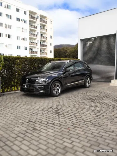Volkswagen Tiguan Allspac R-line 350 TSI 2.0 4X4 2021