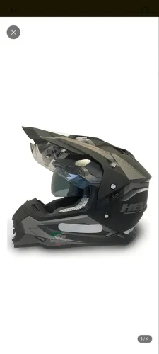 Capacete muito bem conservado. R$:350