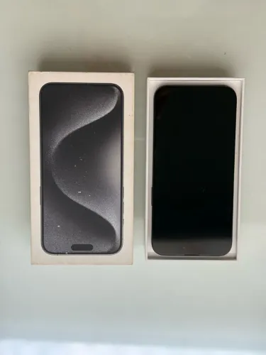 iPhone 15 Pro Max