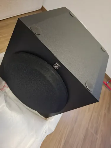Subwoofer Ativo YAMAHA YST-SW216  Impecável ref. Denon, Marantz,  Onkyo,  B&W  ,JBL 