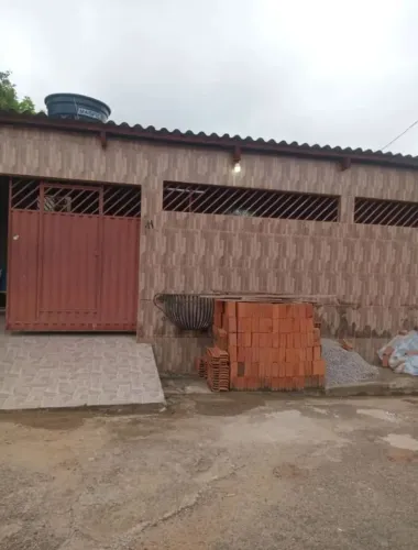 >Vendo no Jaderlandia essa Casa.