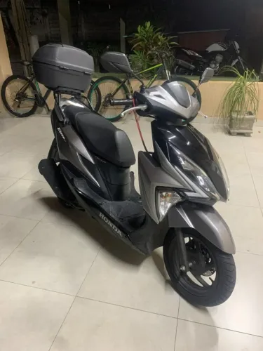 Vendo Honda elite 2024 sem detalhe