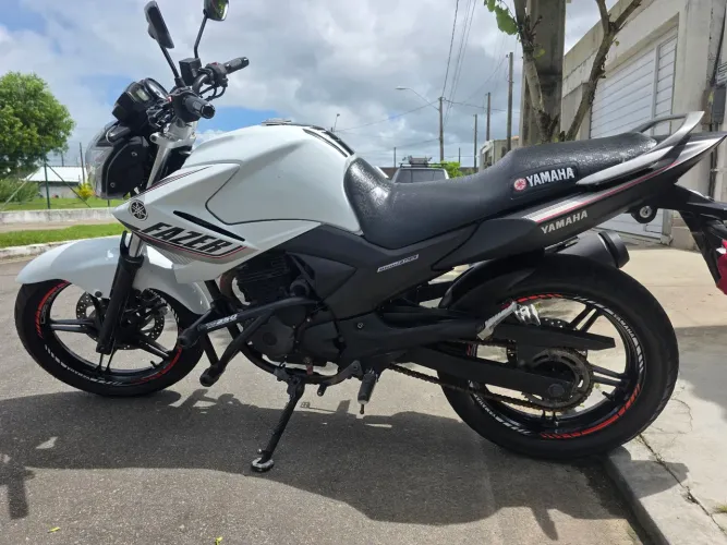 Yamaha Fazer Blueflex 2015 - Branca | Muito Conservada