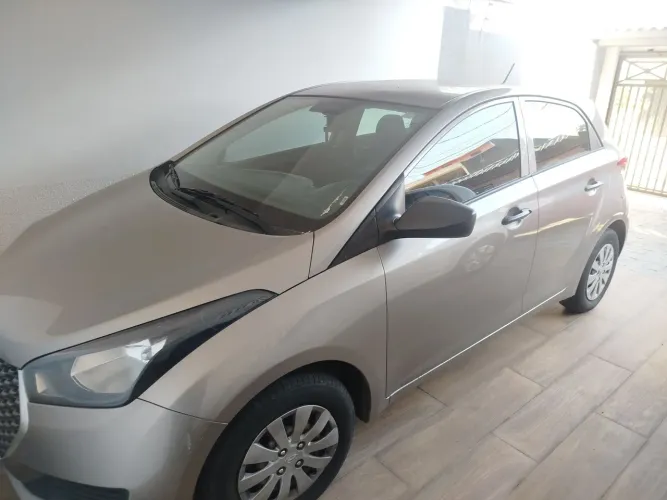 Hyundai HB20 Unique 1.0 Flex 12V Mec. 2019