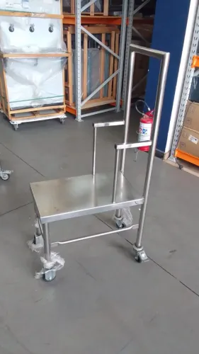 Carro Auxiliar - Inox