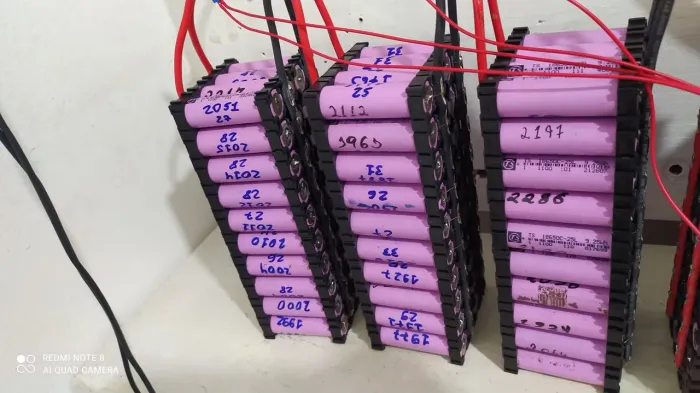 Bateria de Lítio de 77 Amperes 12.6 volts 3S