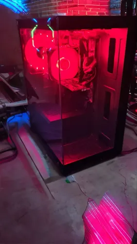 PC XEON V2 + RX 550 + MONITOR 1080P PERIFÉRICOS ACEITO TROCA EM XBOX SÉRIES S OU PS5 SLIM