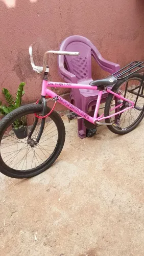 Bicicleta montadinha aro 26