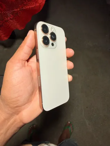 iPhone 16 Pro