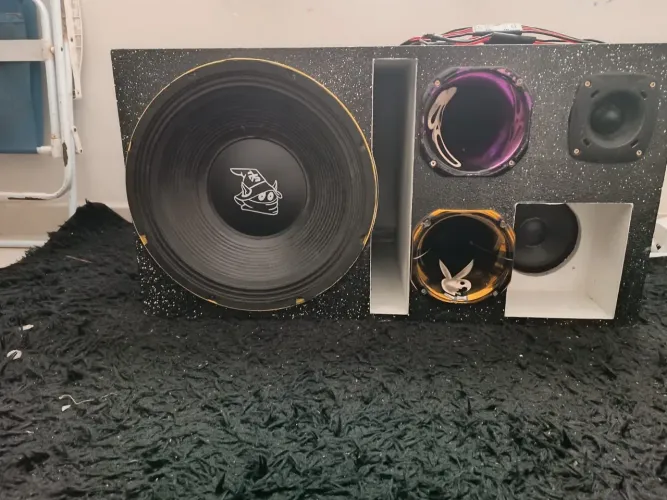 Caixa trio