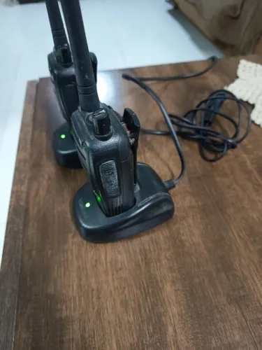 Rádio comunicador Intelbras