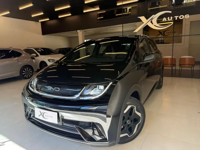 BYD Dolphin EV (Elétrico) 2026