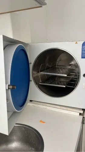 Auto clave 32 litros porta de inox 220v