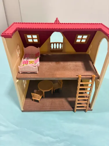 Casa de brinquedo sylvanian families