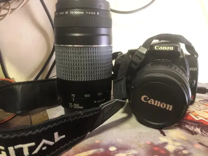 Canon EOS Rebel XTi 