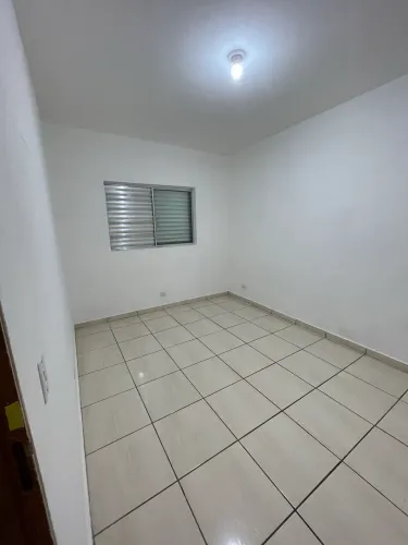 Locação para até 2 pessoas no km 24 e 28 - Cotia