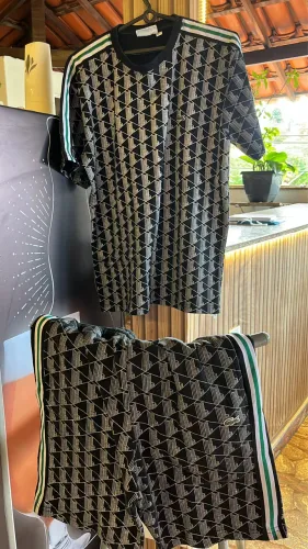 Conjunto Lacoste