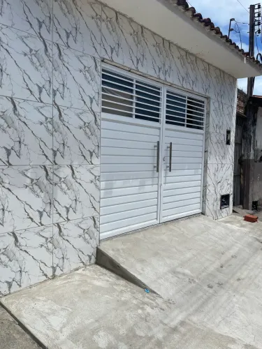 Casa a venda no trapiche